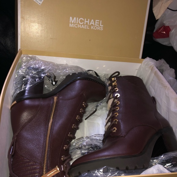 Michael Kors Bastian Lace Up 